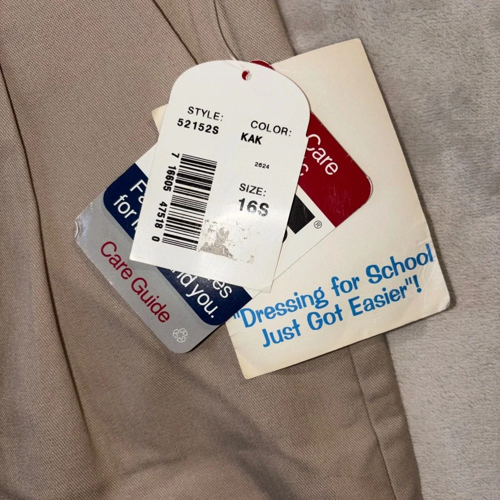 2 Pack Classroom School Uniforms Khaki Pleated Shorts Kids Size 16S 52152S Tan